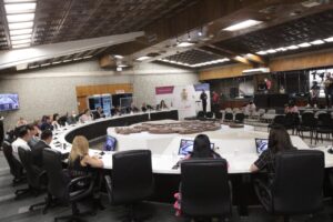 aprueban hermanamiento con parral