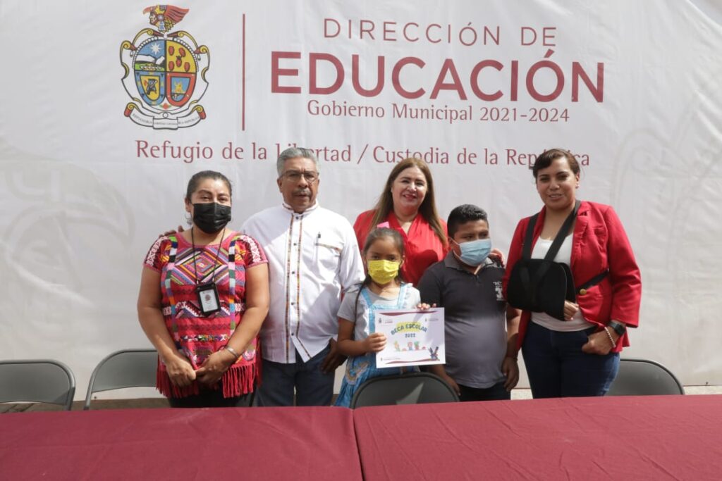 becas grupos originaarios