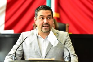Edgar Piñon dip