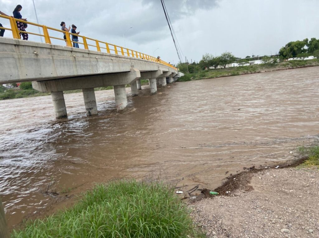 creciente de rios y arroyos