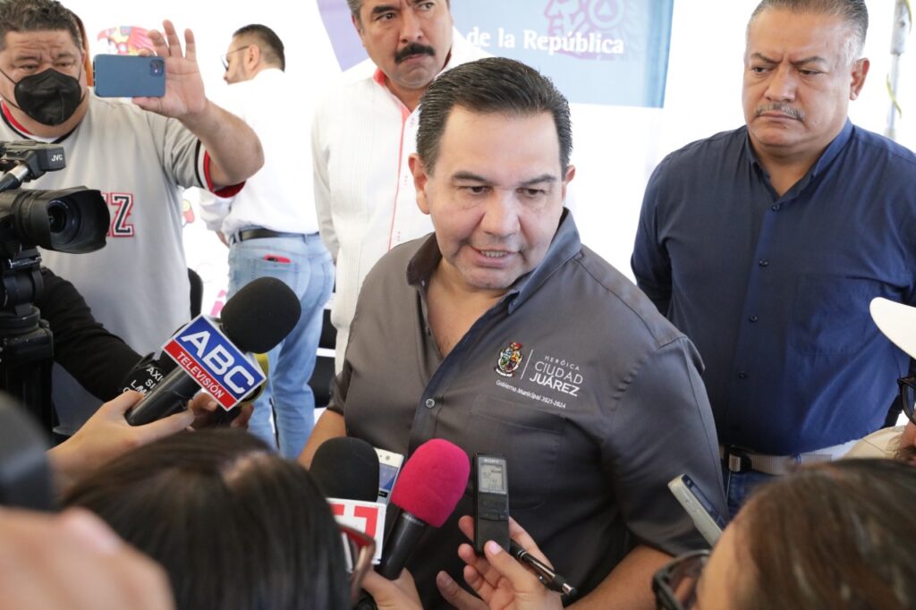 cruz-cubrebocas