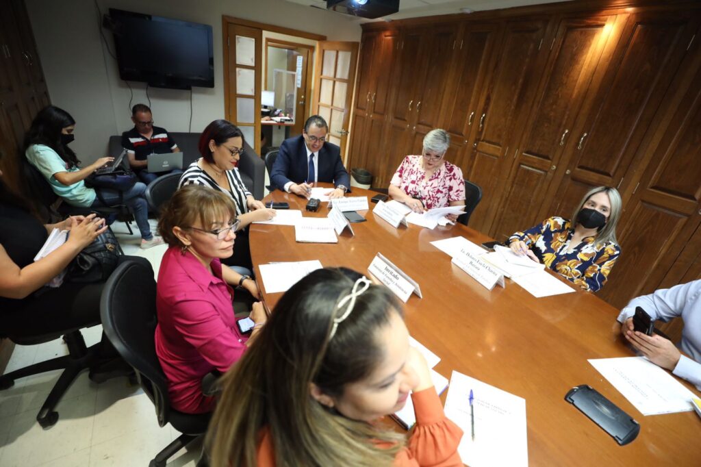 regidores casa transicion