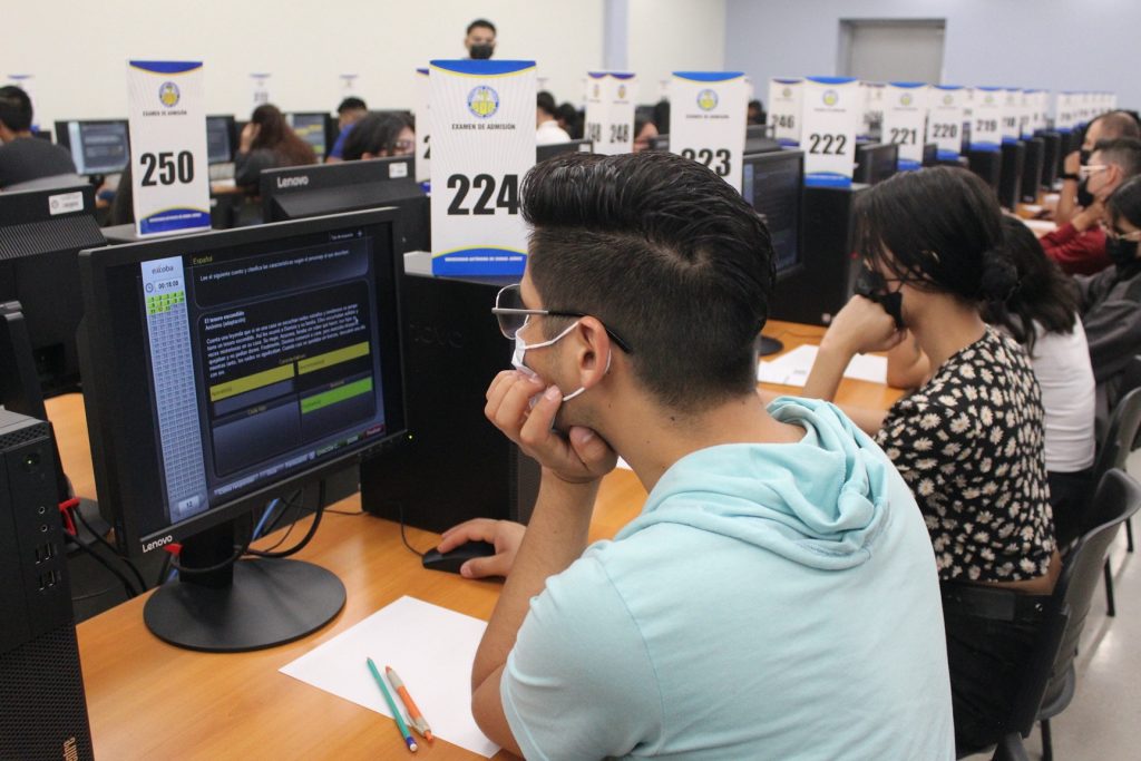 aspirantes uacj