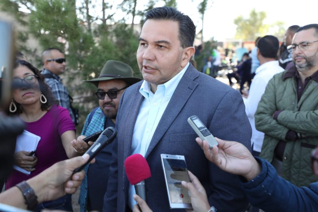 cruz apoyo esc