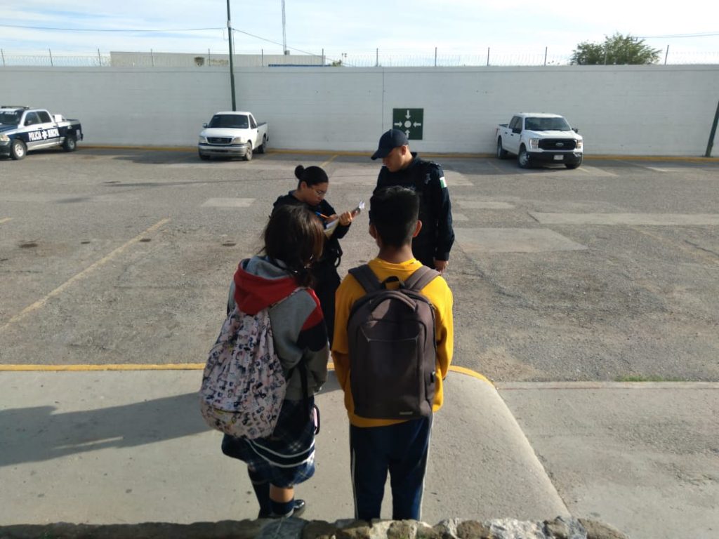 localizan dos adoclentes extraviados