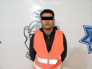 asaltante con arma de balines