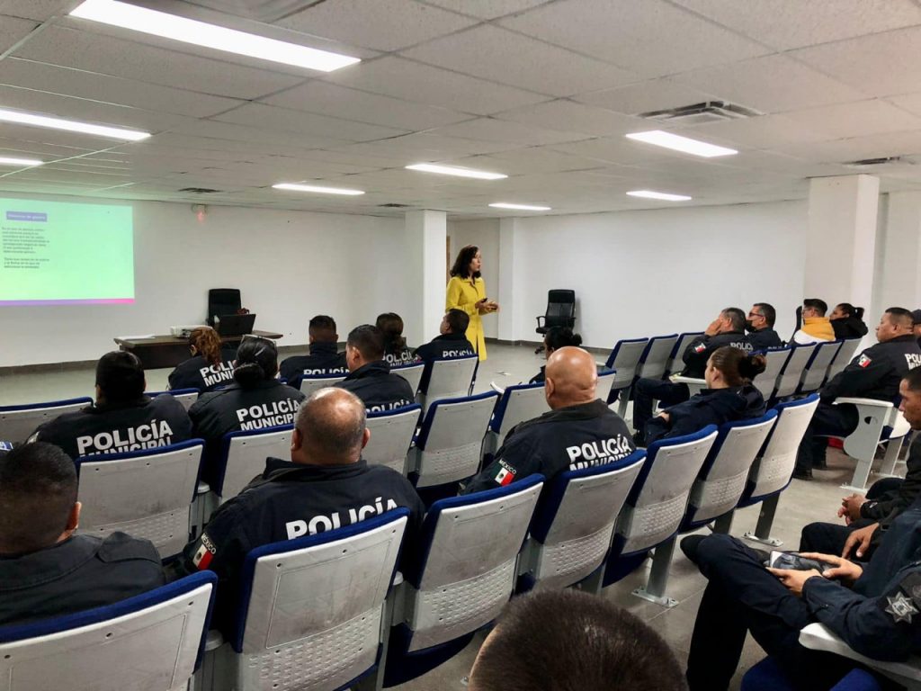 continua capacitacion polis