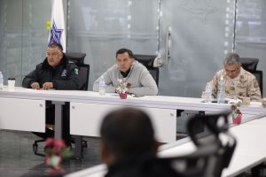Cruz en Mesa de Seguridad