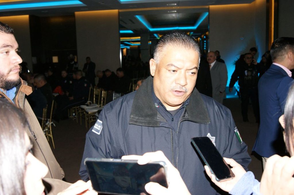 Cesar Muñoz-congreso