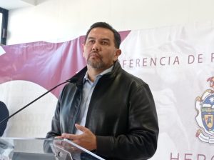 Cruz en SEMANERA 01