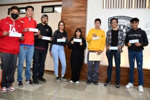 edo becas estudiantes