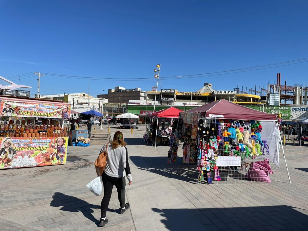 reubican a comerciantes