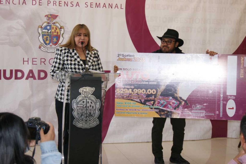 Martha Gonzalez rifa