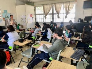 estudiantes telesecundaria