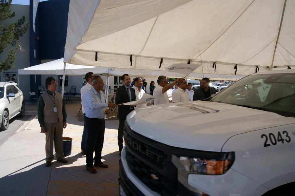 jmas entrega camionetas