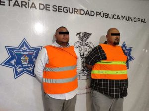 presiuntos escoltas armados