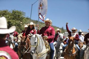 cruz-cabalgata1
