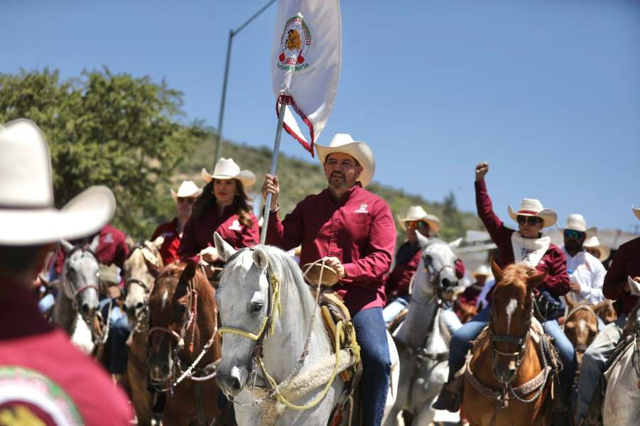 cruz-cabalgata1