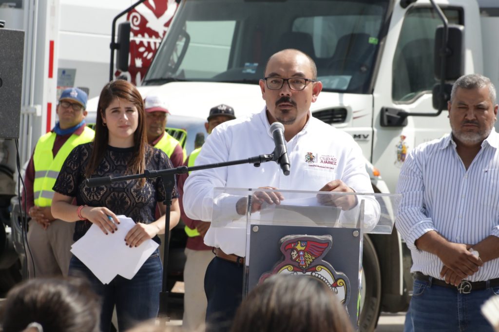 Gibran Solis presentacion de camiones