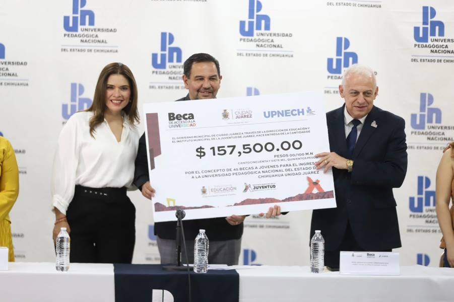 cruz-entrega becas