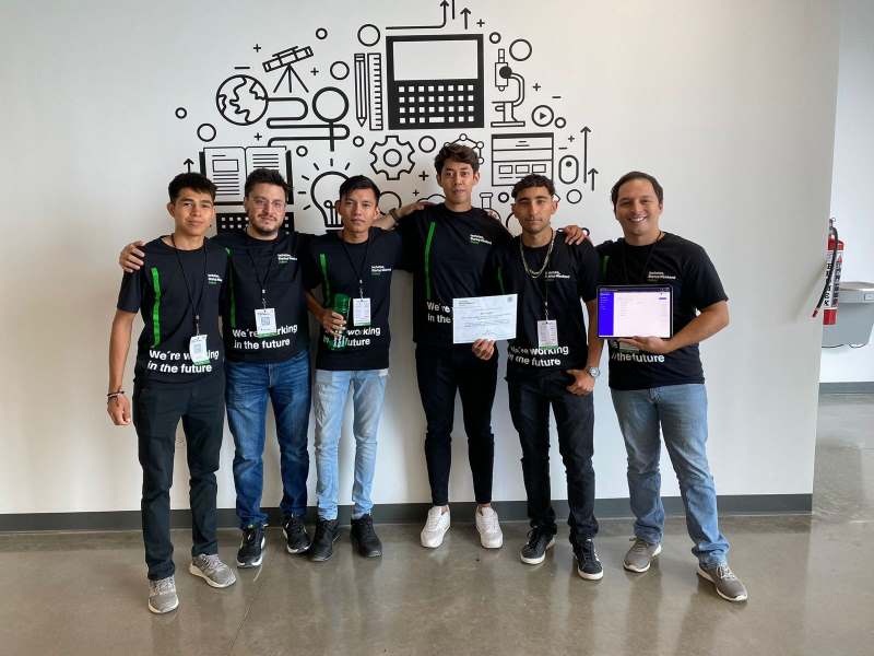 ganan estudiantes utcj