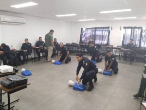 capacitan a polis municipales