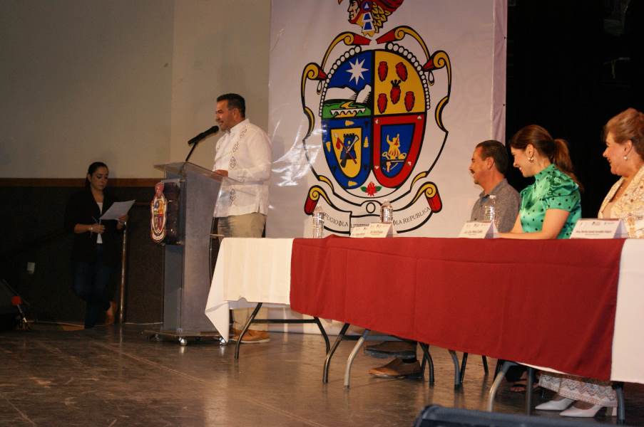 cruz-becas