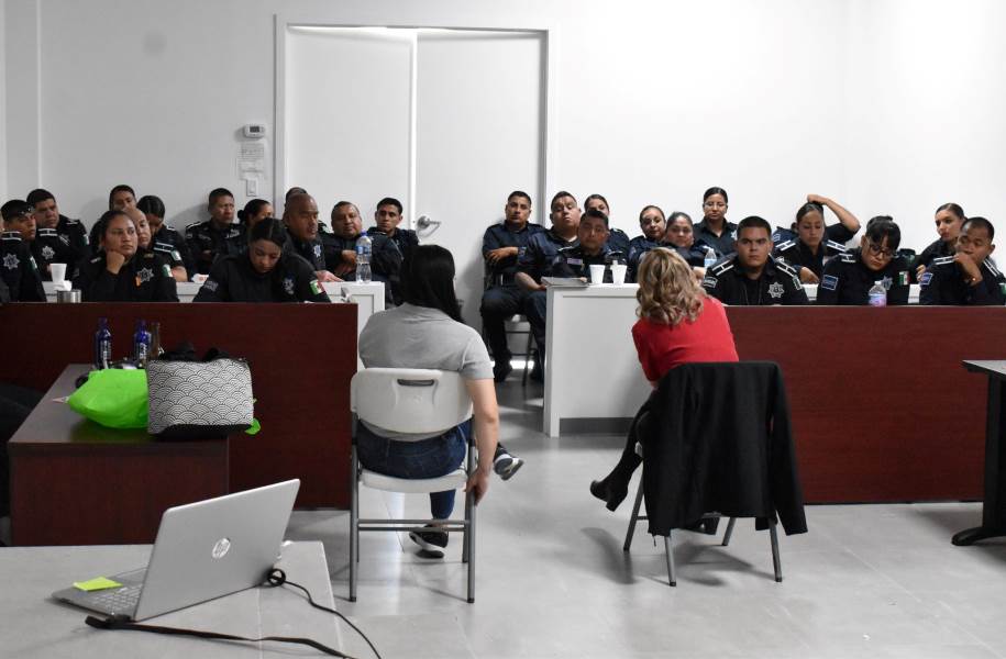 capcitan polis violen genero