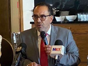 Juan Carlso Loera-anuncia aspiraciones