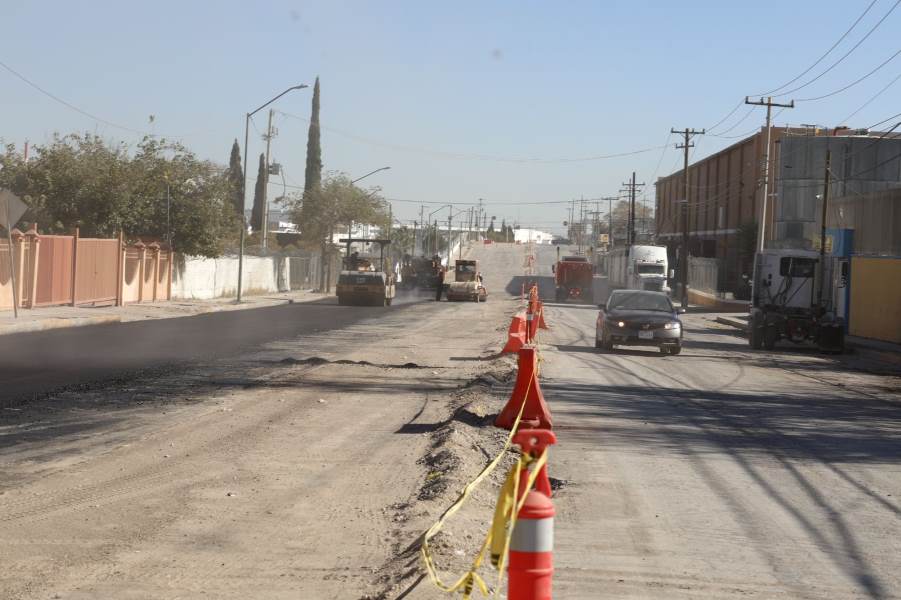 repavimentan calle magneto