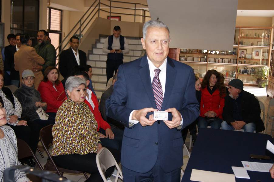 Enrique Serrano-registro