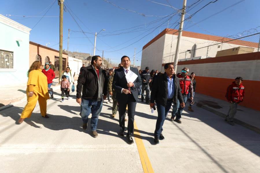 cruz-entrega pavimentacion suma