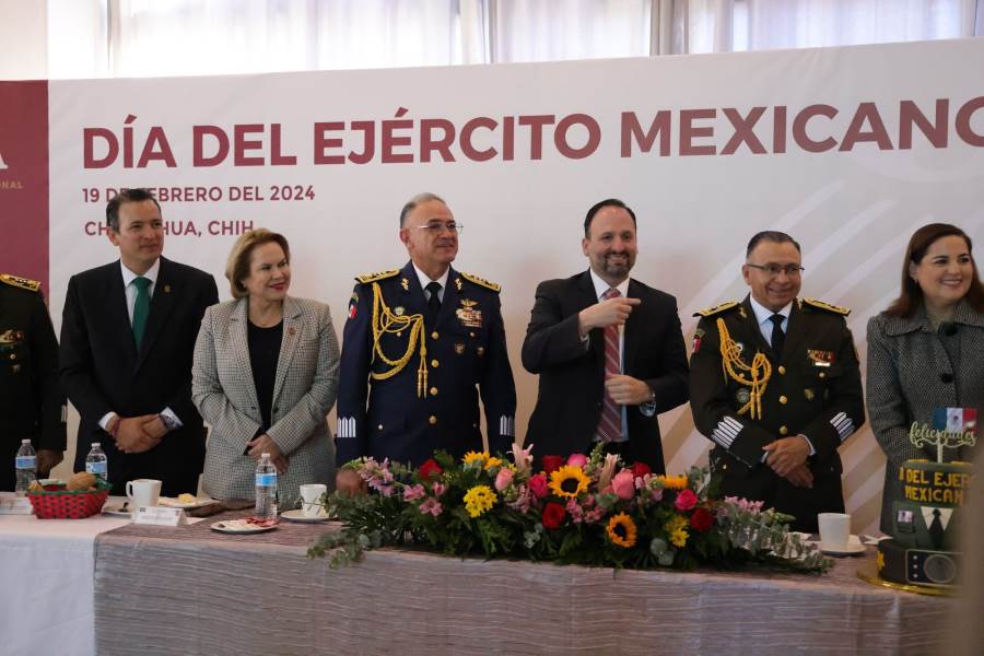 Adriana-dia del ejercito