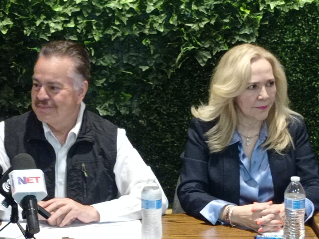 Mario y Adriana 26feb
