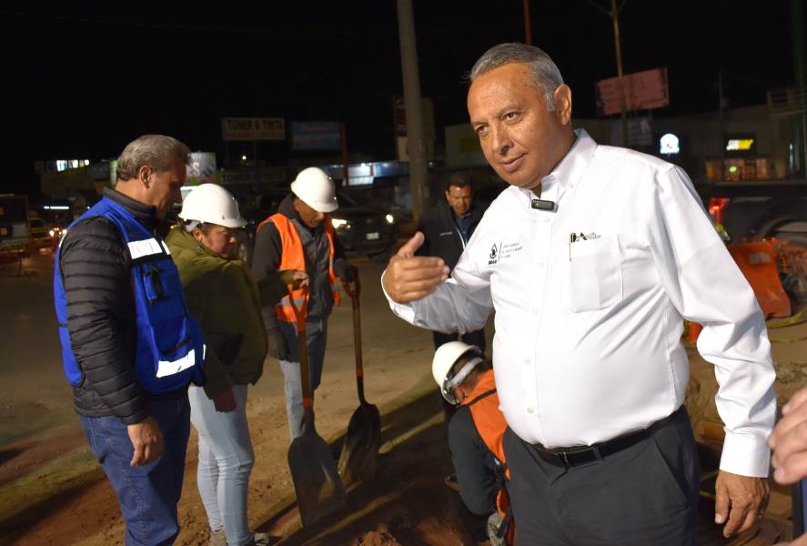 Sergio Nevarez-superviso cambio valvulas