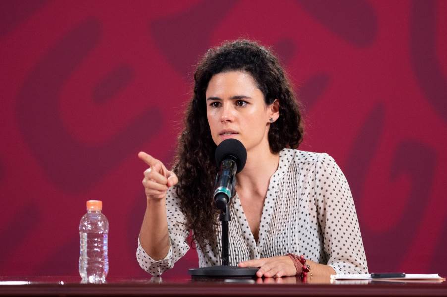 Luisa María Alcalde Luján-Gobernacion