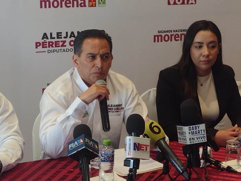 alejandro-equipo de campaña1