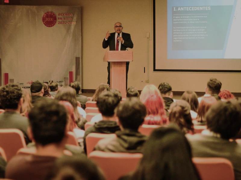 conferencia-uach