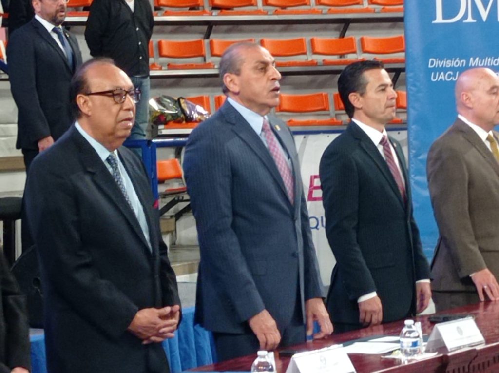 graduacion uacj 11abr1
