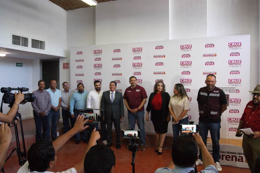 cruz-panistas al proyecto