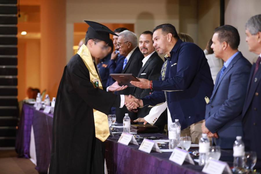 cruz-padrino graduandos