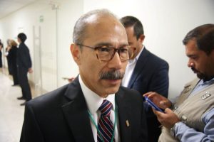 Llera Pacheco-candidato rector