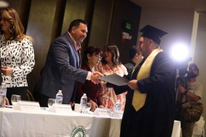 cruz-graduacion cupn