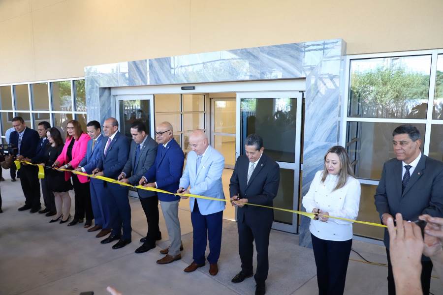 inauguracion centro universitario lenguas