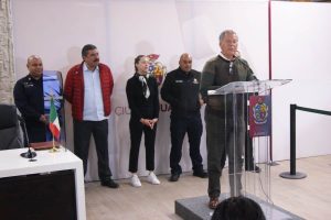 conferencia desfile 8dic