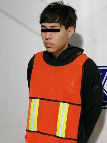 persiguen y detienen a puchador