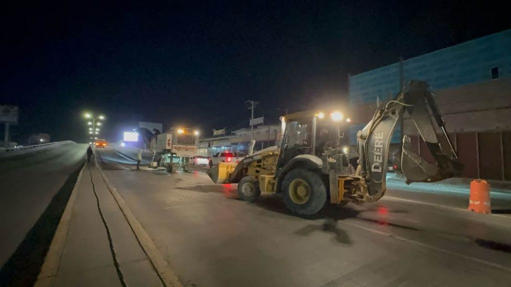 continua pavimentacion nocturna