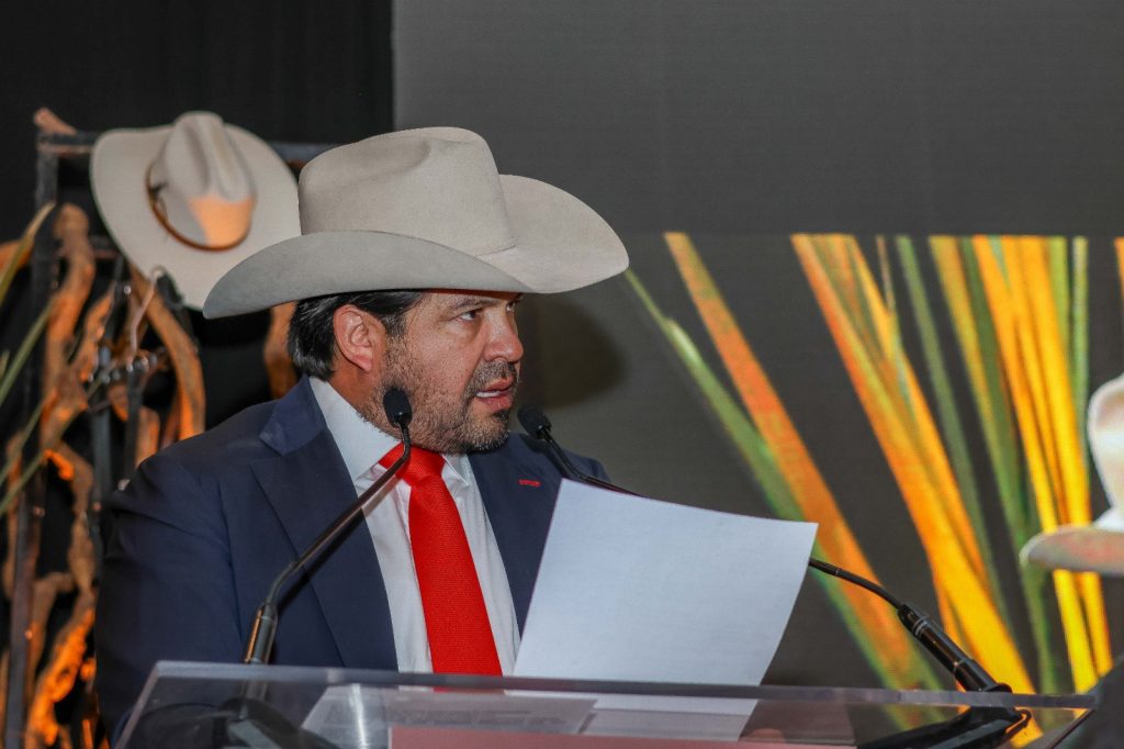 Alvaro Bustillos 22mar