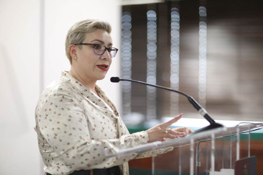 Gloria Rmz-educacion