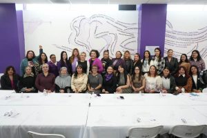 Liz-Guzman-multa firmas